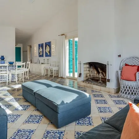 Apartment Sal E Tal By Lovelystay