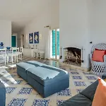 Apartment Sal E Tal By Lovelystay