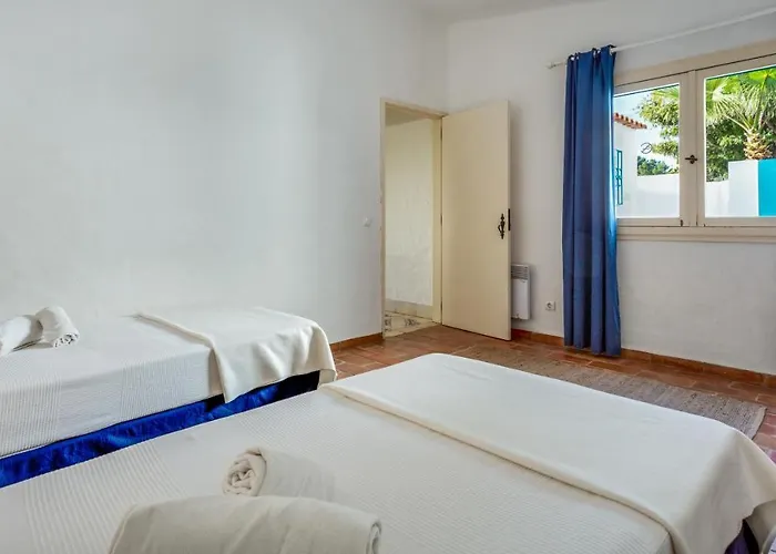 Sal E Tal By Lovelystay Lägenhet Alvor