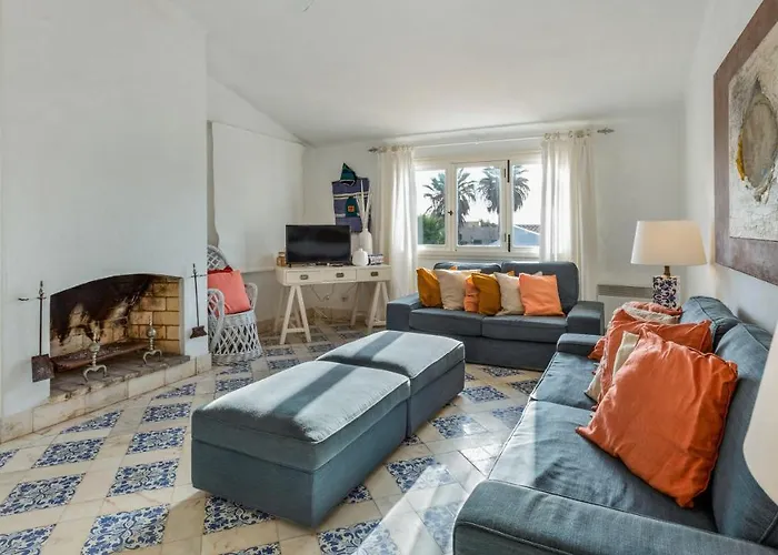 Sal E Tal By Lovelystay Lägenhet Alvor