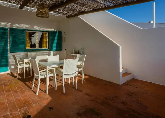 Sal E Tal By Lovelystay Lägenhet