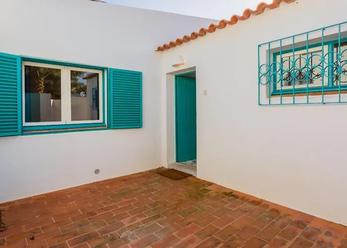 Sal E Tal By Lovelystay Lägenhet Alvor